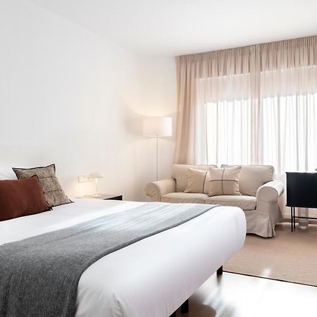 Salado Suites Apartments Sevilla Exteriör bild
